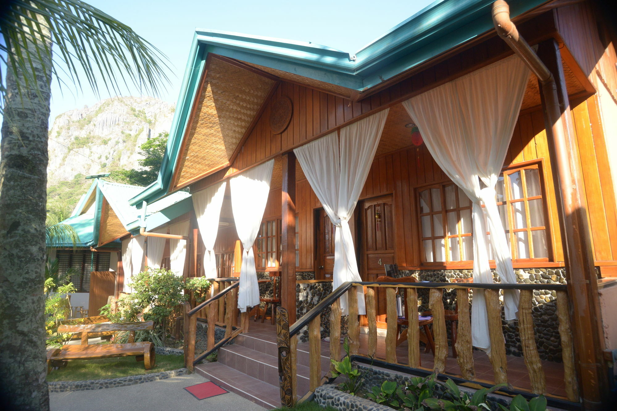 Jurias Garden Hotel El Nido Eksteriør billede
